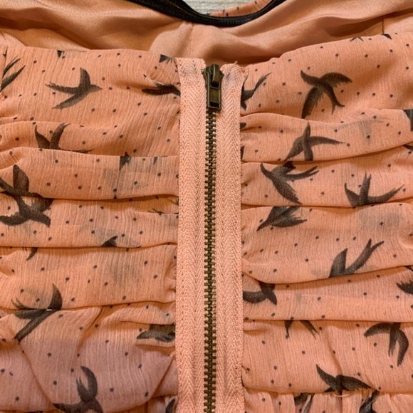 FOREVER 21 Strapless Smocked Top Blouse • size medium - Picture 9 of 10